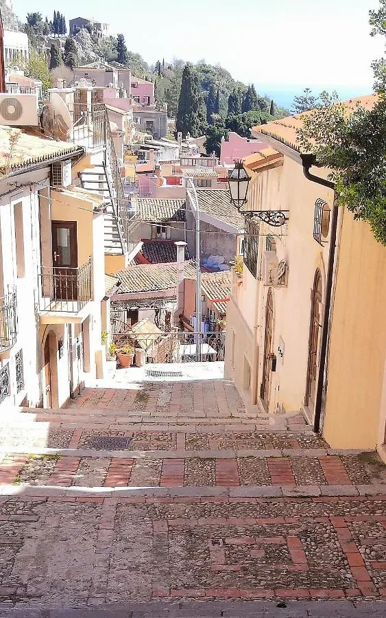 Casa Cesare - City Centre & Sea View Taormina